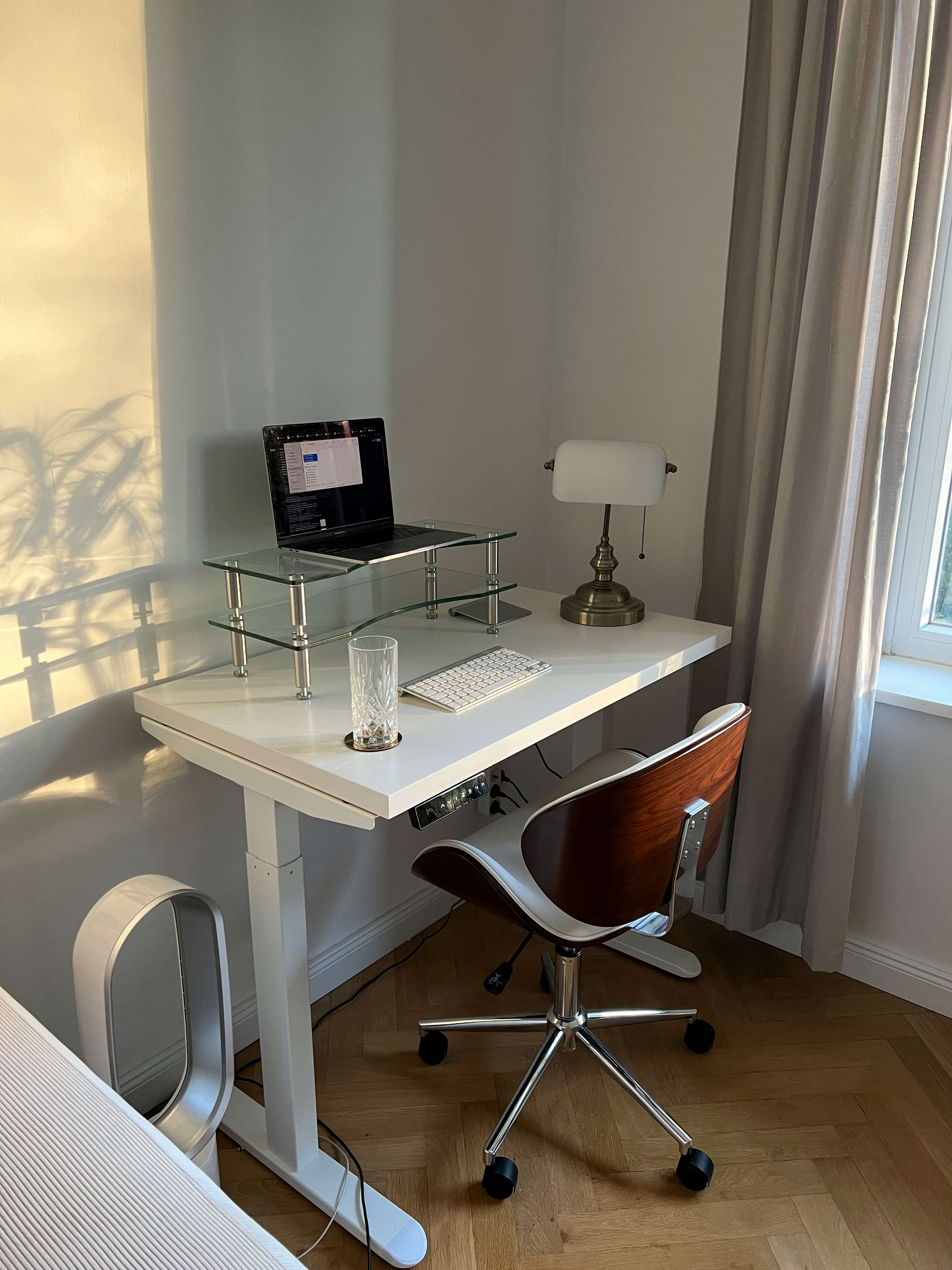 white electric standing desk.jpg